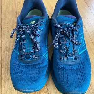 Women’s 7 New Balance 1080s Blue GORE-TEX